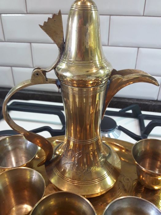 Сервиз латунь блюдо - поднос графин стаканы в восточном стиле кофейник