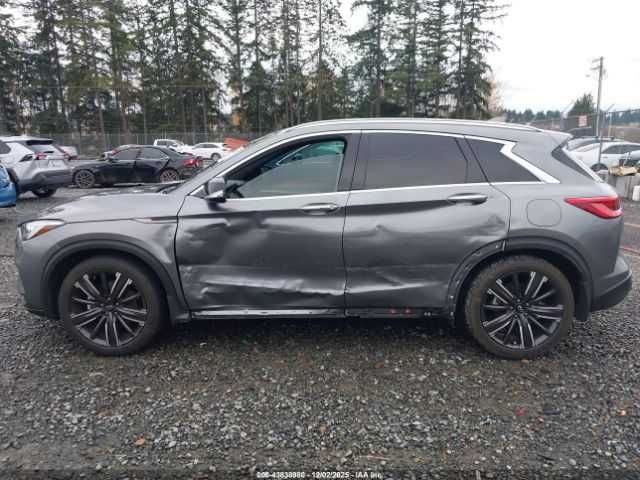 Infiniti QX50 LUXE 2021