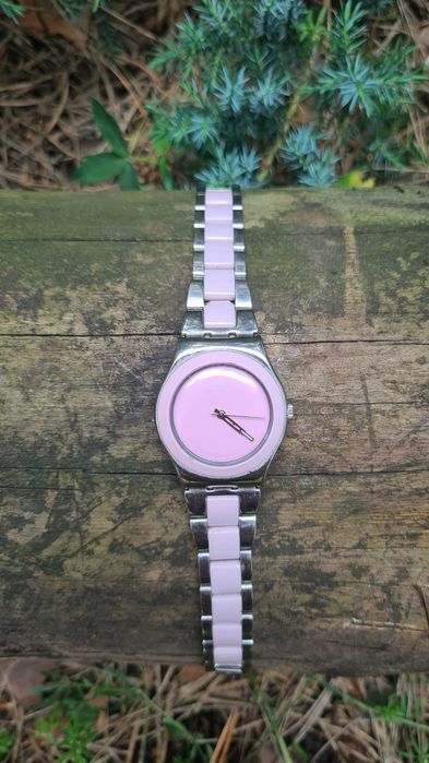 Годинник жіночий SWATCH YLS167G