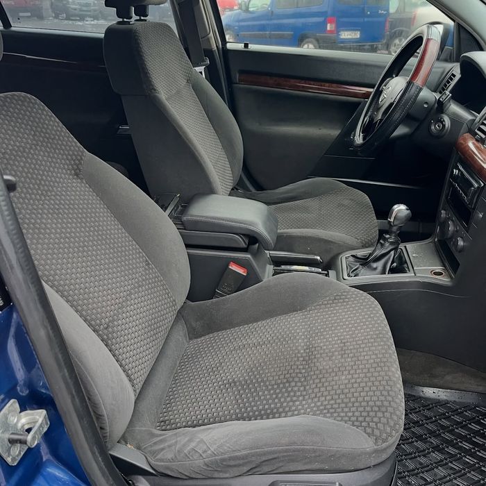 Opel Vectra - 2.2 Бензин МКПП