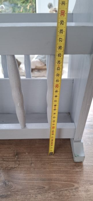 Gazetownik idealny na książki-gazety.