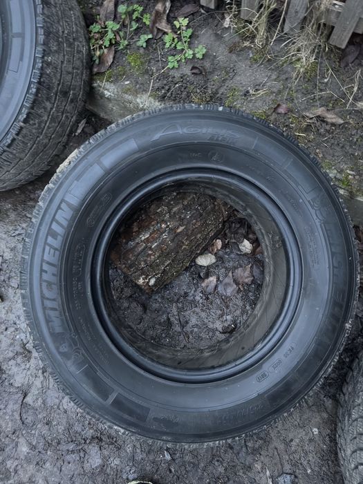 Резина michelin agilis 225 70 r15c