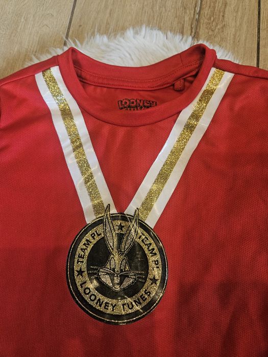 Spodenki koszulka na krótki rękaw 110 królik Bugs