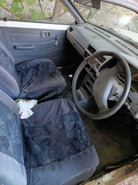 Продаю Nissan sunny универсал