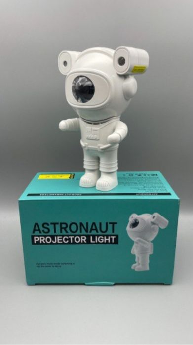 Нічник, проектор, космонавт, зоряне небо, колонка Bluetooth .