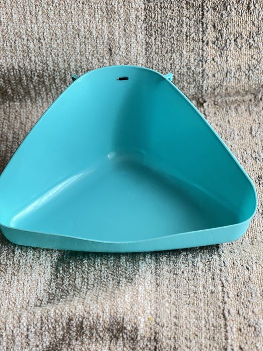 Кутовий лоток, угловый лоток