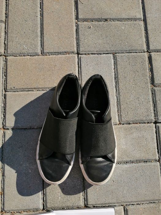 Trampki Sinsay rozmiar 38