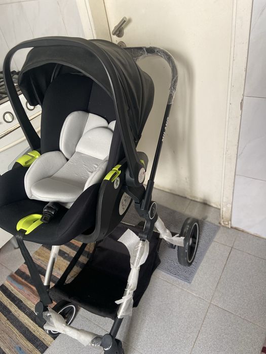 carrinho de bebê