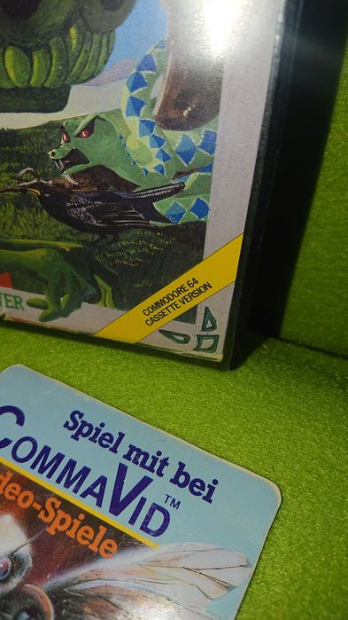 Stare pudełko od gry na Commodore 64 + naklejka