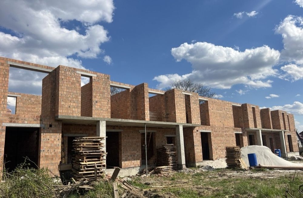 Продаж котеджу від забудовника