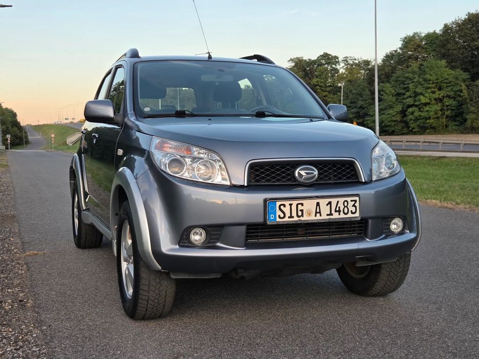Daihatsu Terios 1,5 105KM 4WD Klima Alu Bezwypadkowe z Niemiec od 1go właściciela