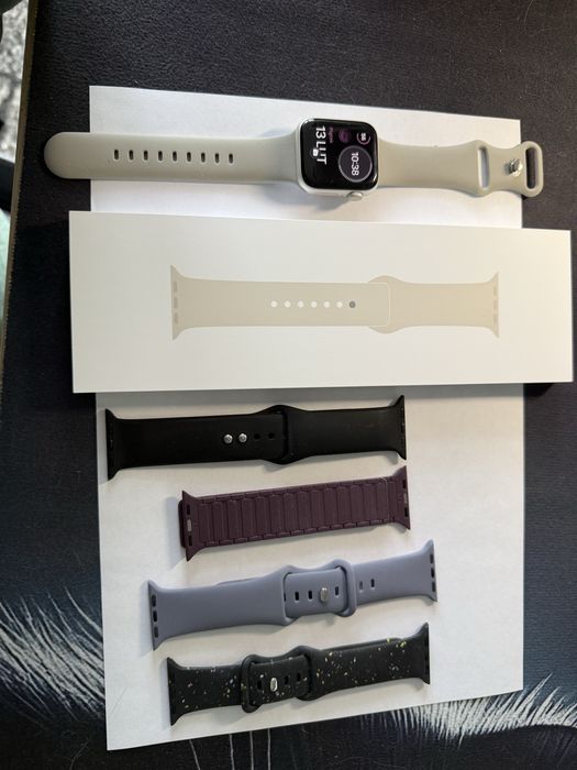 Sprzedam smartwatch Apple SE2
