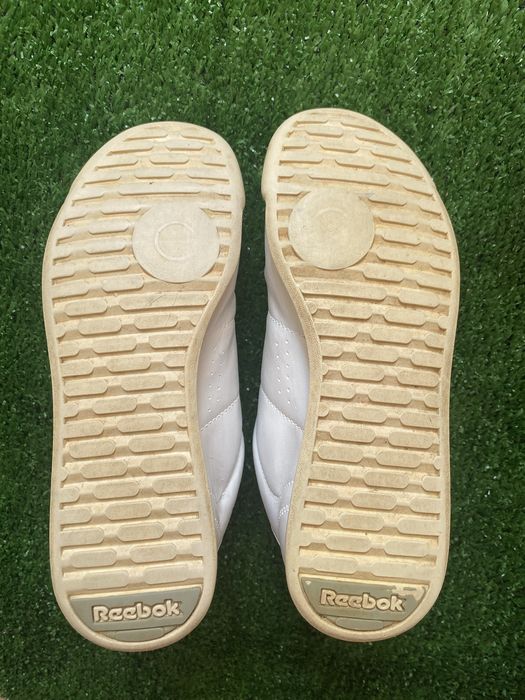 Жіночі/дитячі кросівки reebok  36