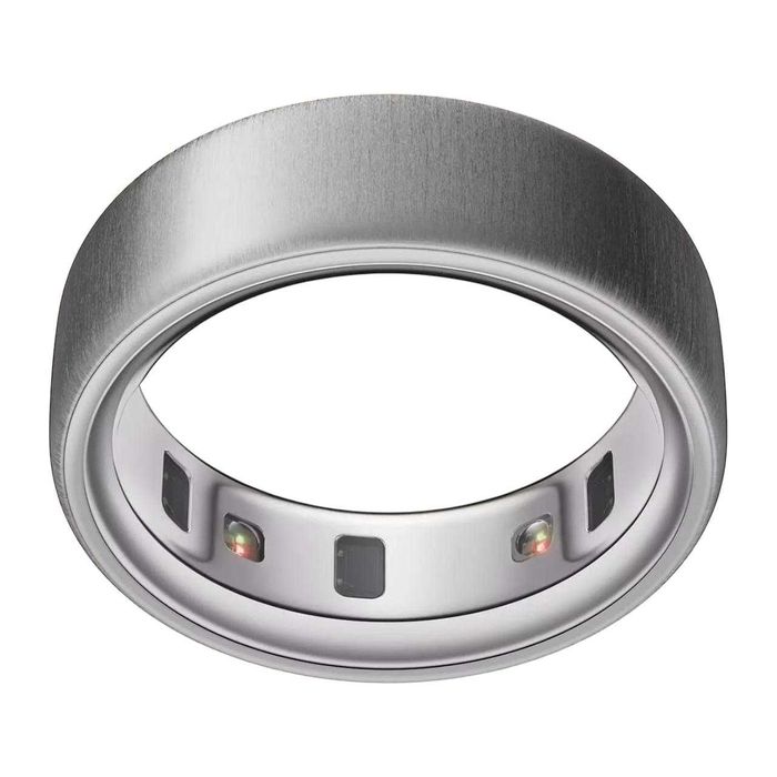 Oura Ring 4 Silver, Size 9 — повний комплект