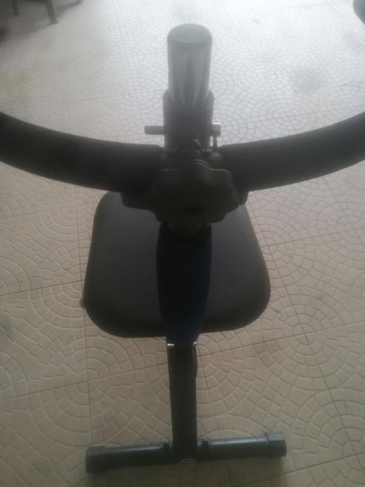 Abdominal Exercise Machine423054510182912004