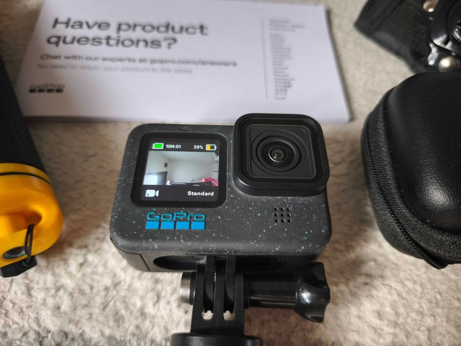 GoPro Hero 12 Black - com acessorios
