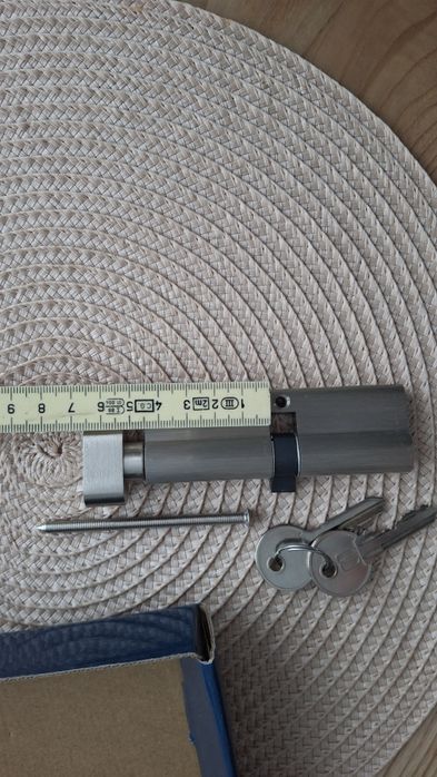 Серцевина до дверей.Продам.