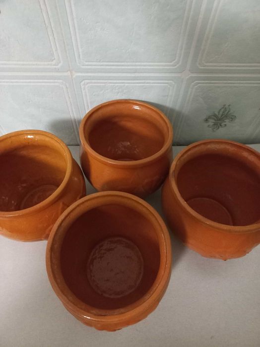 Кувшин керамический и горшочки керамическиe для запекания