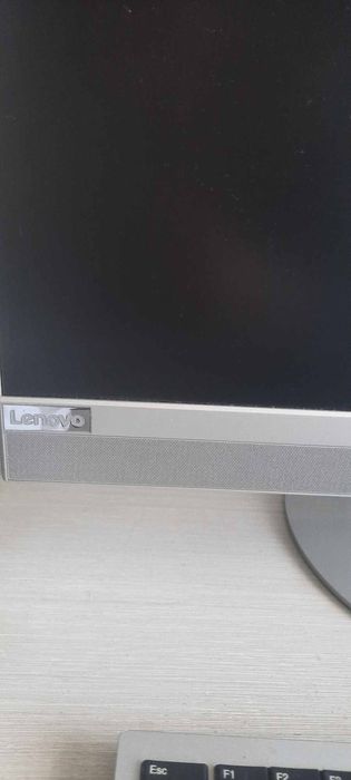 Computador lenovo com rato incluido