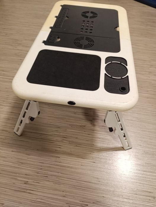 Mesa de apoio para portátil