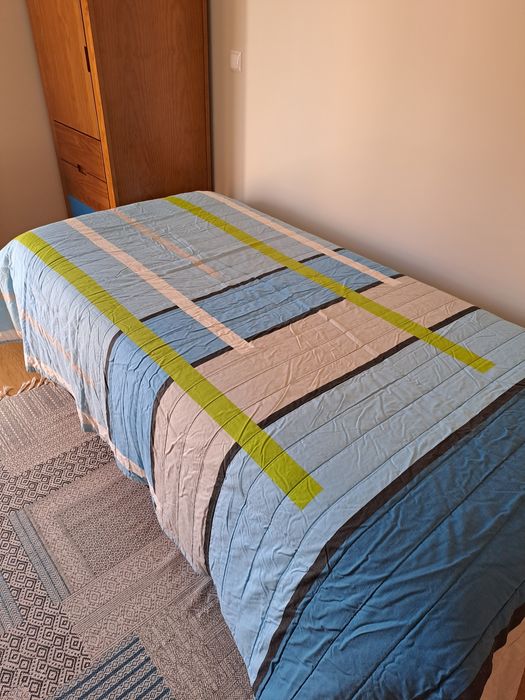 Coberta para cama de solteiro