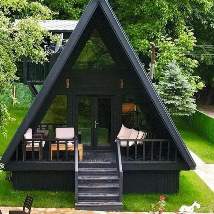 Котеджі, тераси, каркасні будинки, альтанки, перголи, сходи, сауни