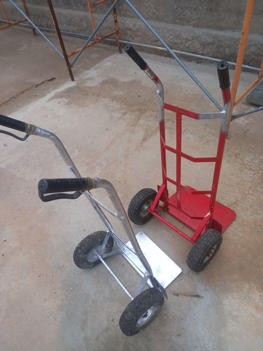 Carrinho De Transportes