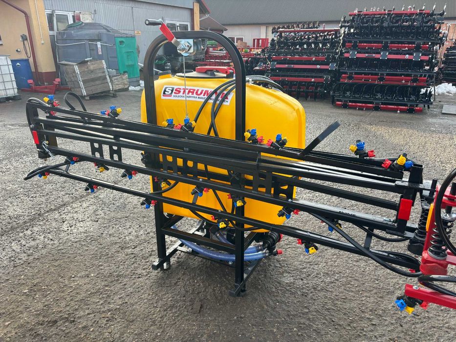 OPRYSKIWACZ polowy STRUMYK 300 / 400 / 600 / 800 / 1000 / 1200 HEKTOR