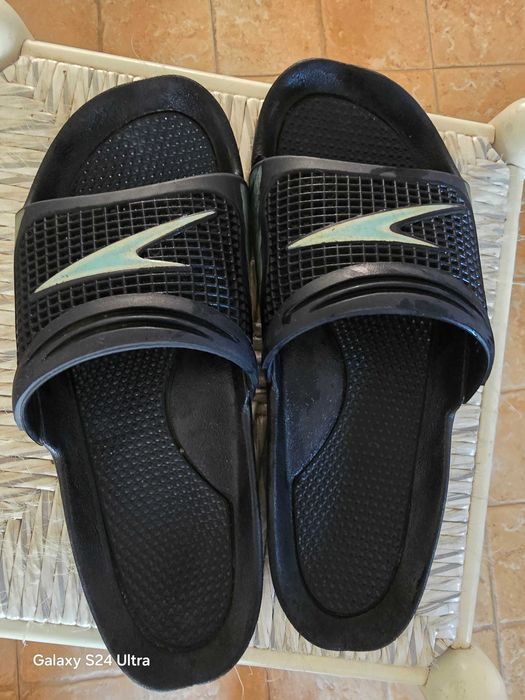 Chinelos de borracha