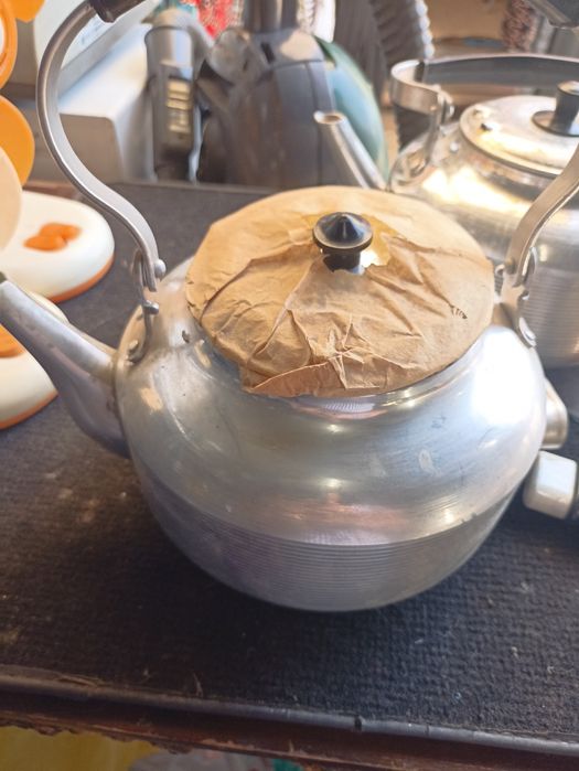 Элетрочайник советский,два за 600 г