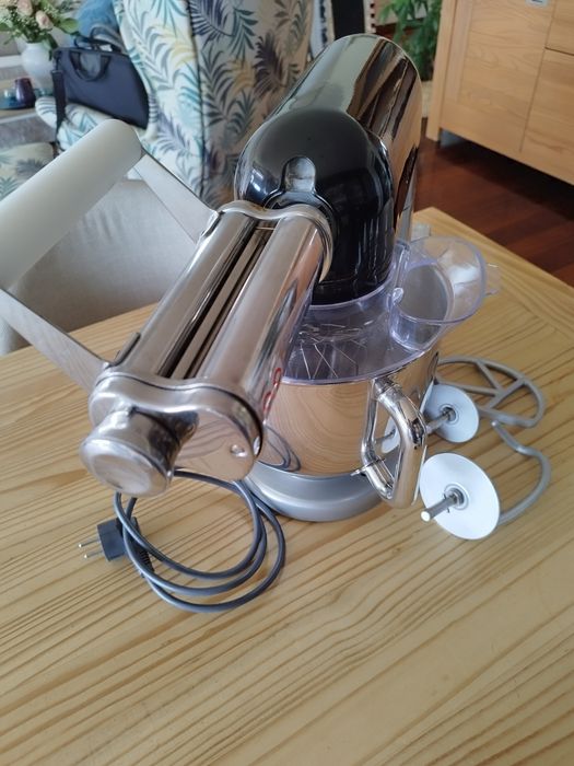 Robot de Cozinha Kenwood kMix + Muitos Acessórios