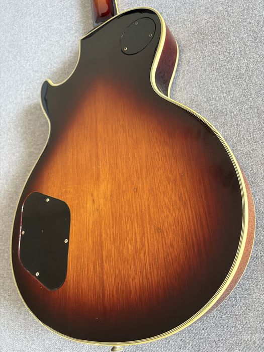 Burny RLC-60 1984 – japoński „Les Paul Custom”