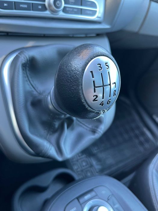 Renault Scenic II (довга база)
