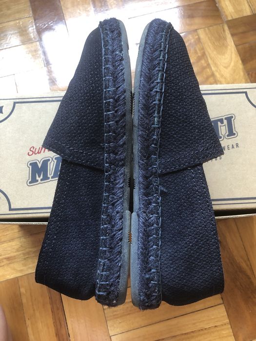Alpercatas em pele Massimo Dutti azul marinho, unisexo