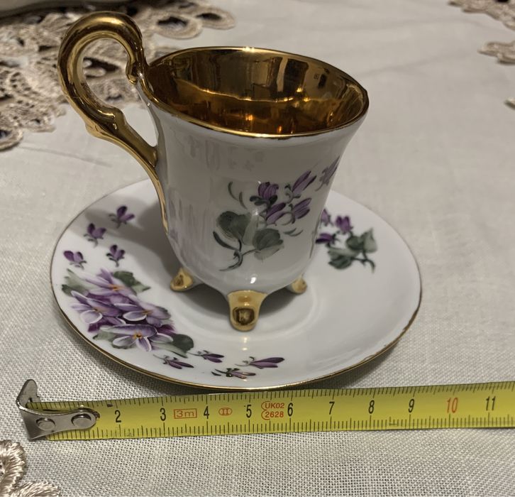 Chávena em porcelana