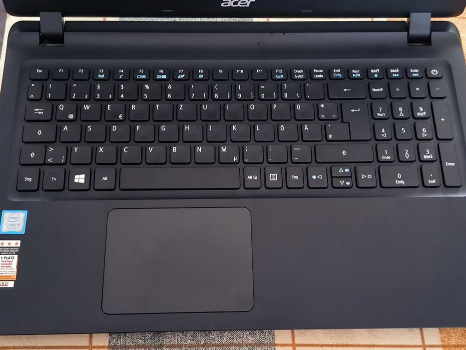 Acer EX2540 - i5 7ª ger + 8gb + 240Gb ssd