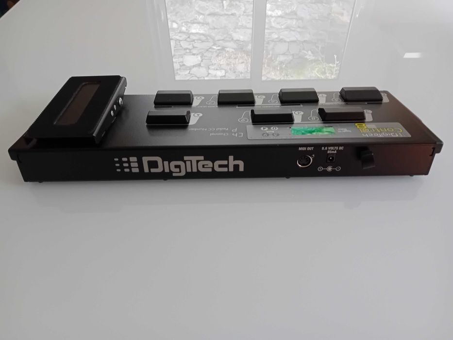Pedal Digitech midi one