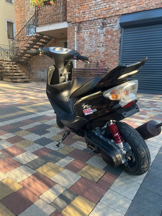 Продам Yamaha jog sa 16 zr evolution