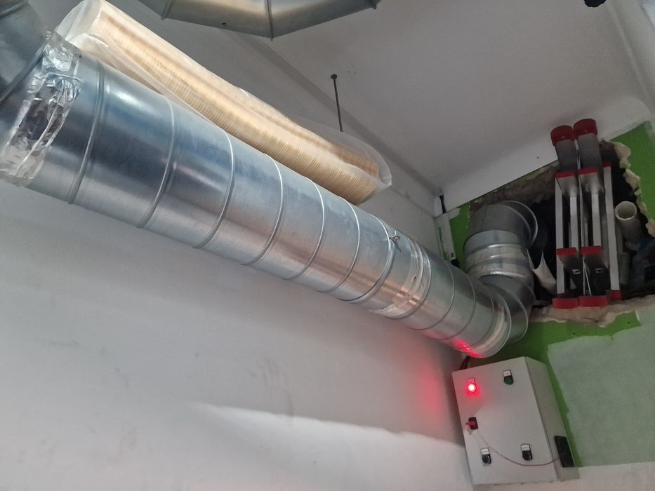 sistema de exaustão de fumaça industrial praticamente novo