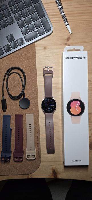 Samsung Galaxy Watch 5 rosa gold 40mm