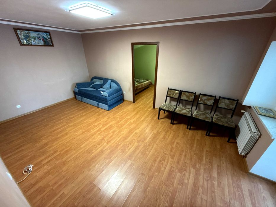 Продаж квартири 72м.кв. смт Шкло !
