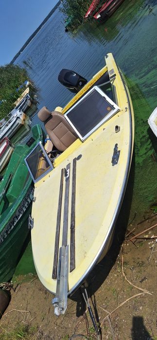 Motorówka z silnikiem mercury 50km