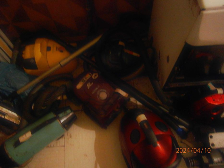 пылесос для уборки.