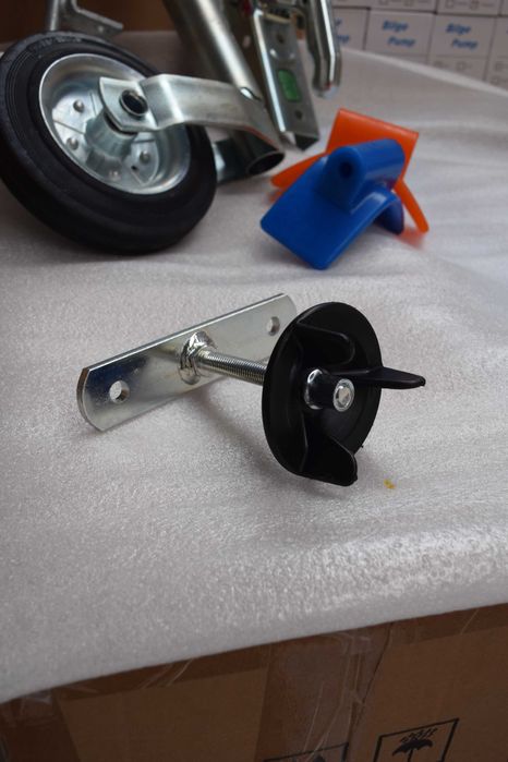 Acessorios reboques / atrelados para barco