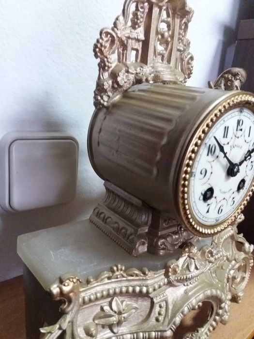 Relógio de Mesa, 2 cordas, 100 anos