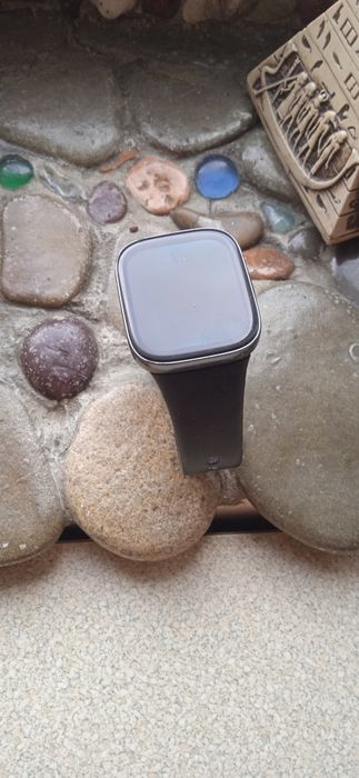 Обиходные часы Уни