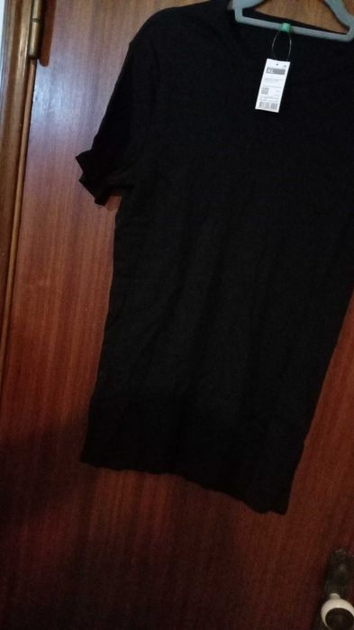 T-shirt Benetton, tamanho XL com etiqueta