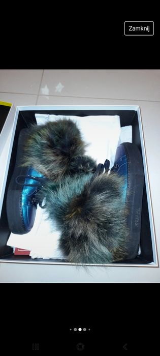sneakersy Iceberg z futrem z jenota
