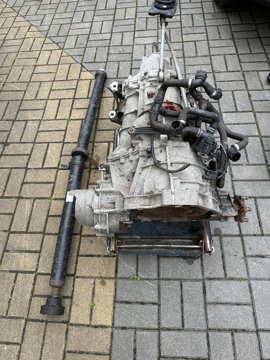 AUDI A4 B8 A5 8T 2.0TDI Napęd quattro manual Skrzynia NEK wał