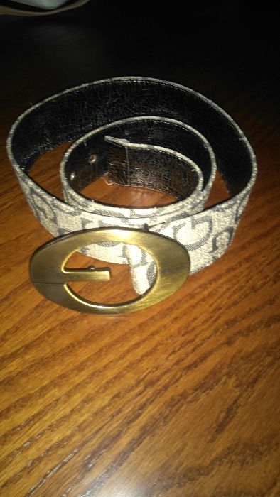 Vendo cinto Guess